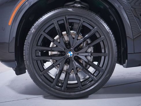 New 2026 BMW X5 xDrive40i w/ M Sport Package image 2