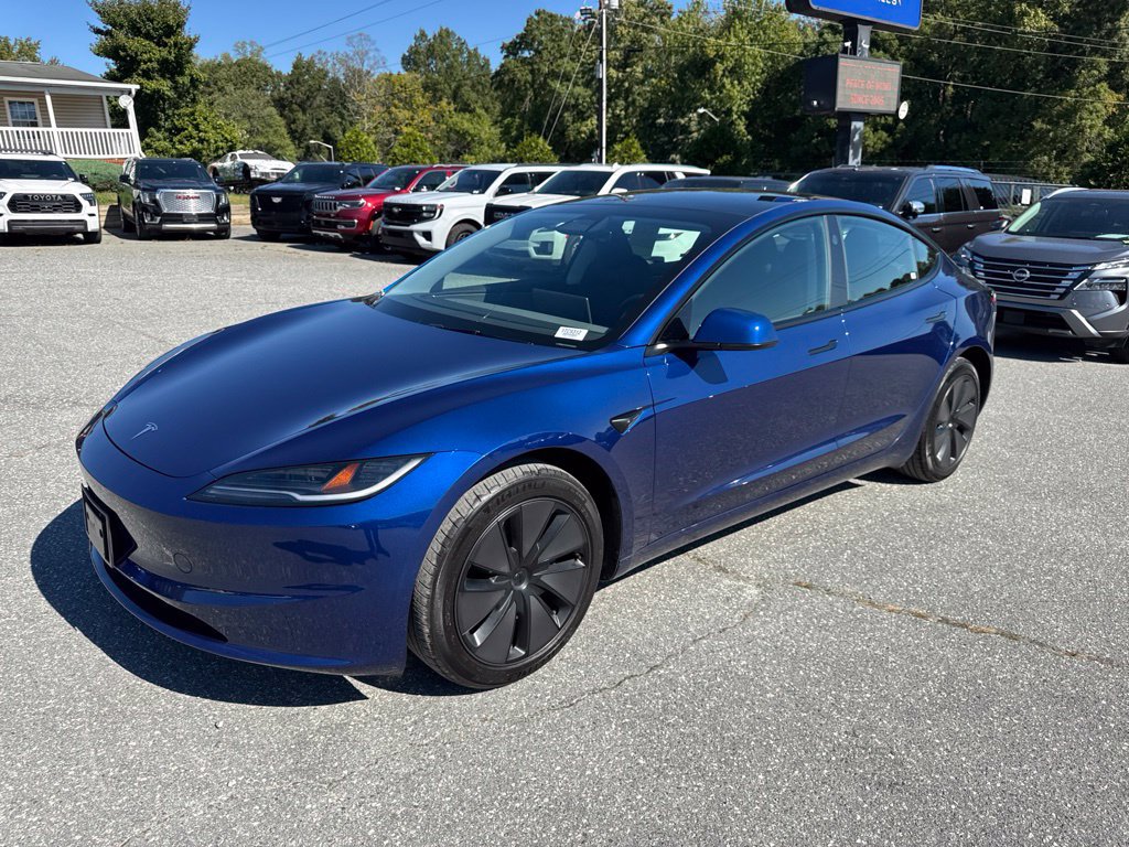 Used 2025 Tesla Model 3 Long Range RWD image 1