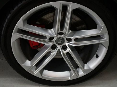 Used 2020 Audi S8 L w/ Full Leather Package image 20