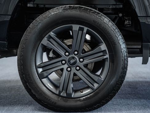 Certified 2023 Ford F150 Lariat w/ Equipment Group 502A High image 26