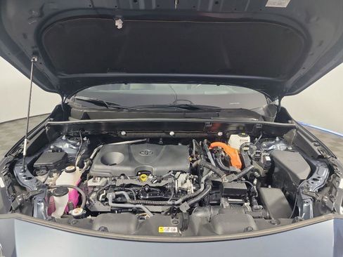 Used 2021 Toyota Venza Limited image 15