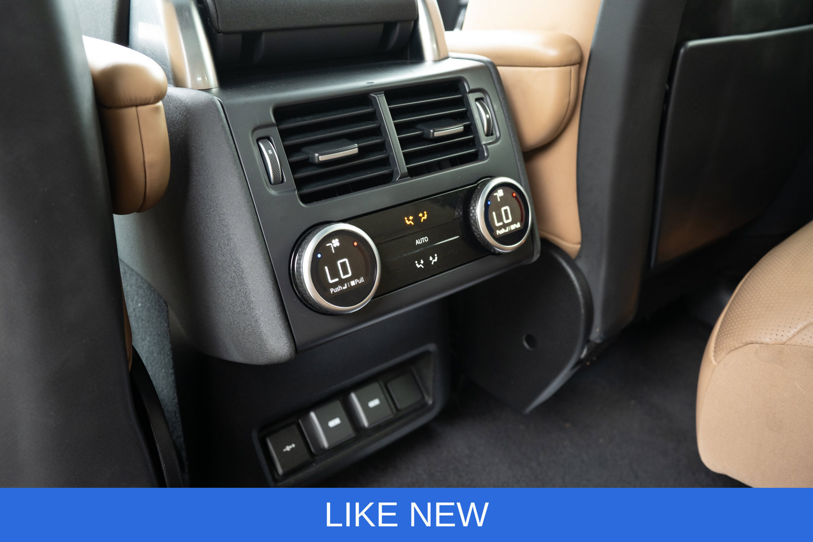 Used 2023 Land Rover Discovery HSE R-Dynamic AWD/4WD image 11