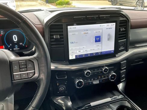 Used 2022 Ford F150 Lariat image 7