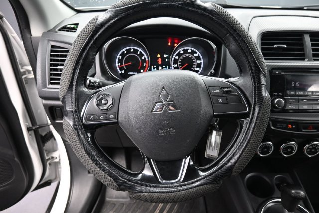 Used 2017 Mitsubishi Outlander Sport AWD image 18