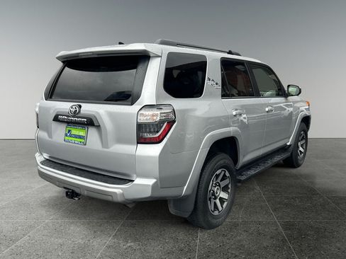 Used 2024 Toyota 4Runner TRD Off-Road AWD/4WD image 7