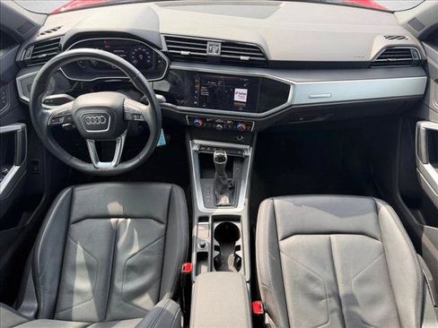 Used 2019 Audi Q3 2.0T Premium AWD/4WD image 20