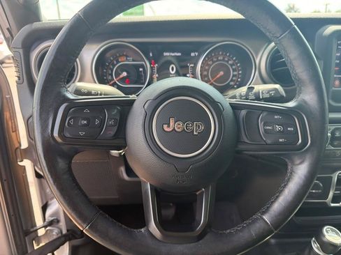 Used 2020 Jeep Wrangler Unlimited Sport S AWD/4WD image 15