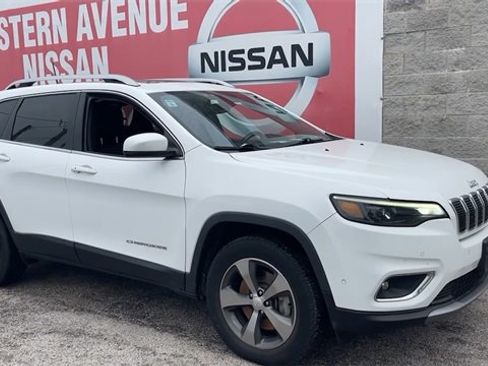 Used 2020 Jeep Cherokee Limited w/ Technology Group image 3