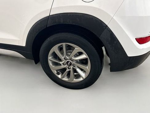 Used 2018 Hyundai Tucson SEL Plus image 32