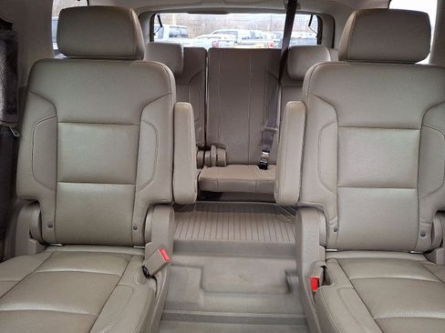 Used 2020 Chevrolet Tahoe LT image 19