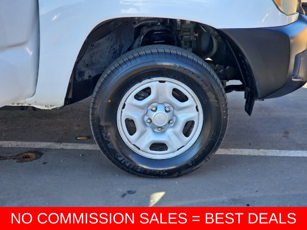 Used 2015 Toyota Tacoma 2WD Access Cab image 37
