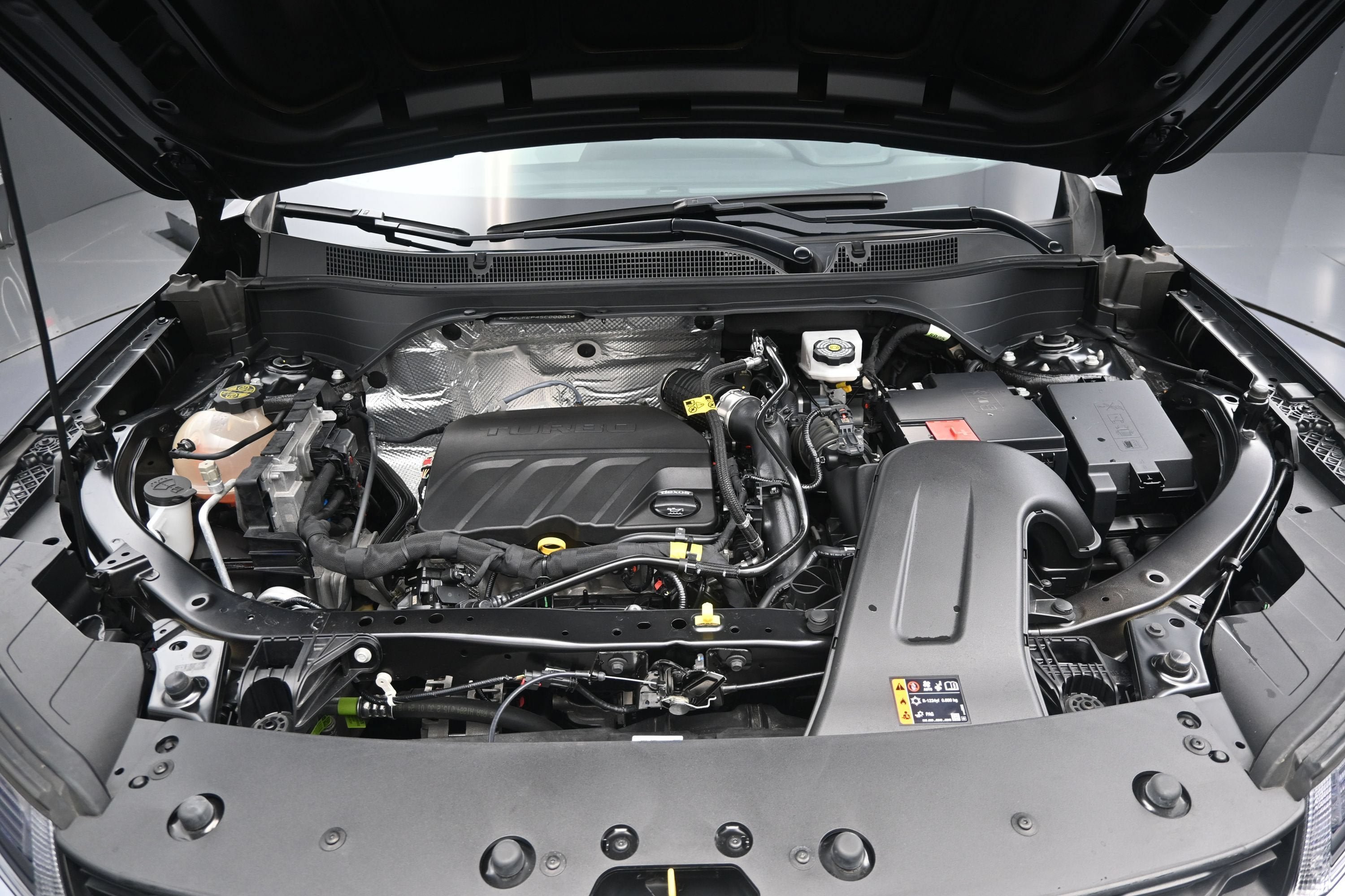 Certified 2025 Chevrolet Trax LS w/ LS Convenience Package FWD image 25