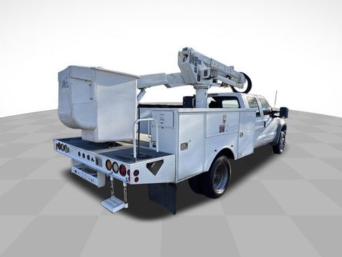 Used 2010 Ford F550 4x4 Crew Cab Super Duty image 7