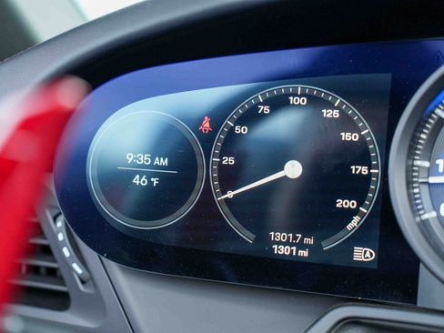 Used 2024 Porsche 911 Carrera 4 GTS w/ Premium Package image 59