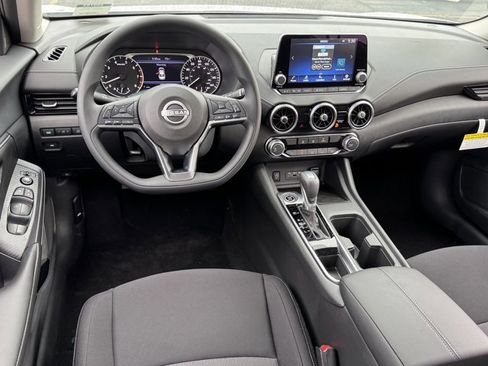 New 2025 Nissan Sentra SV w/ Trunk Package image 21