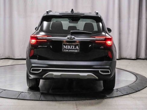 Used 2021 Kia Seltos S image 3