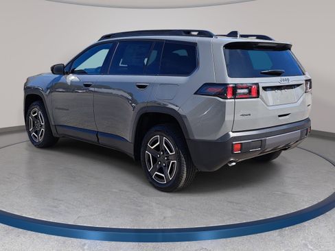 New 2026 Jeep Cherokee Laredo AWD/4WD image 7