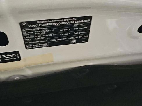 Used 2019 BMW X6 xDrive50i w/ M Sport Package image 17