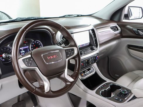 Used 2023 GMC Acadia SLT AWD/4WD image 23