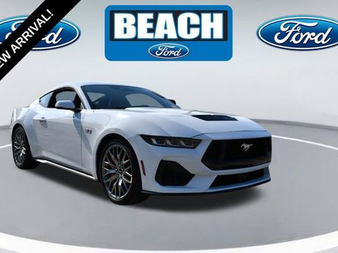 Used 2024 Ford Mustang GT Premium RWD image 1