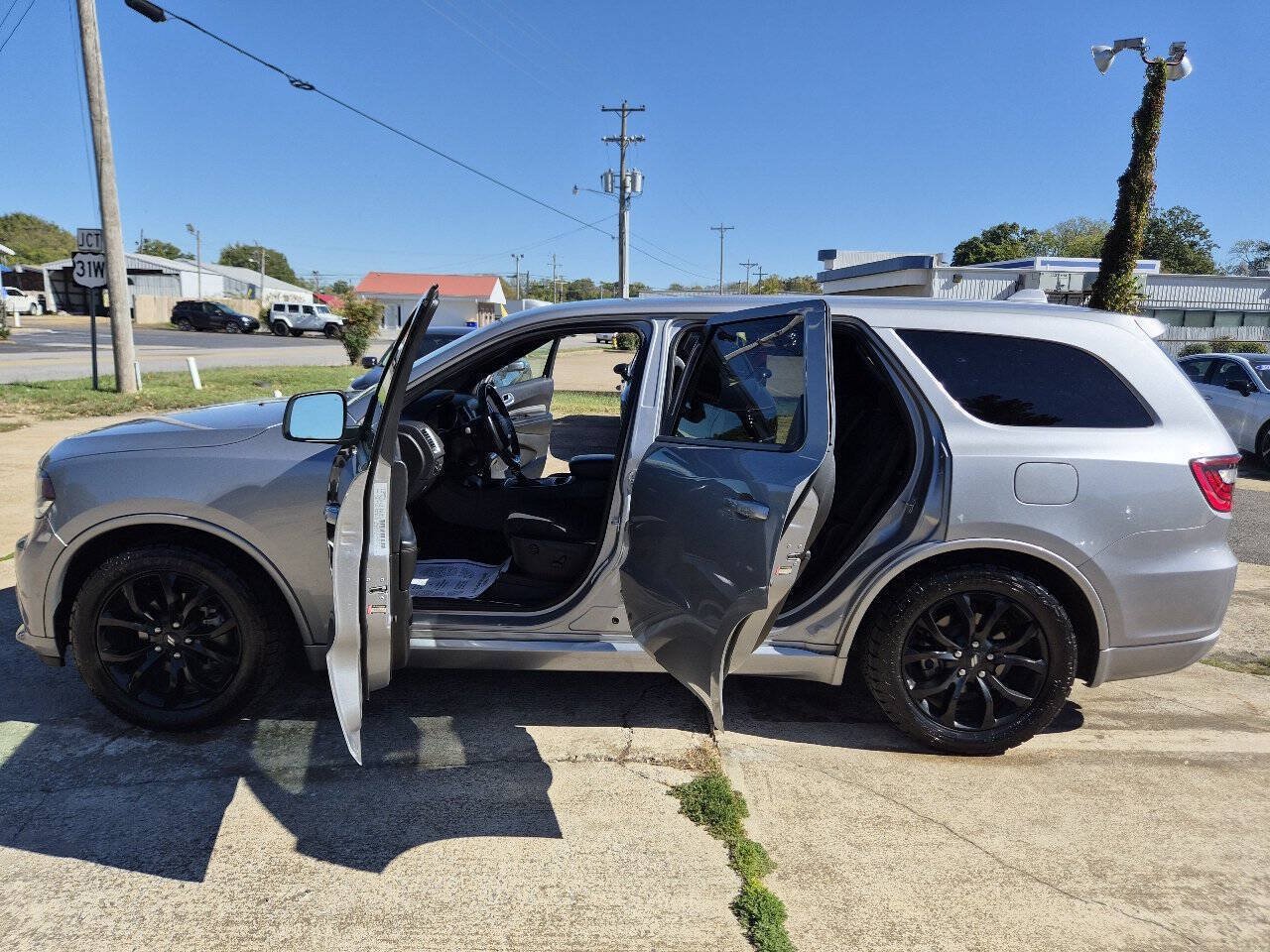 Used 2020 Dodge Durango SXT RWD image 17