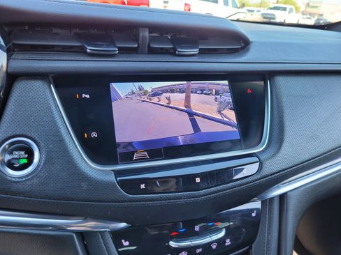 Used 2020 Cadillac XT5 Luxury image 17