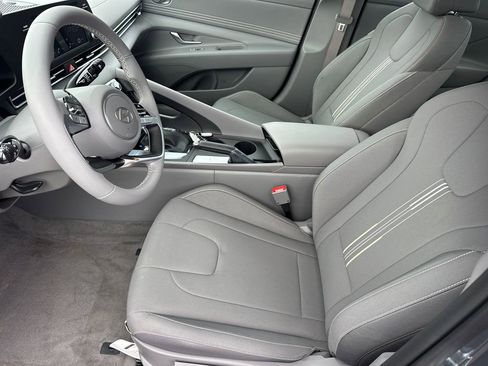 New 2026 Hyundai Elantra Sport image 9