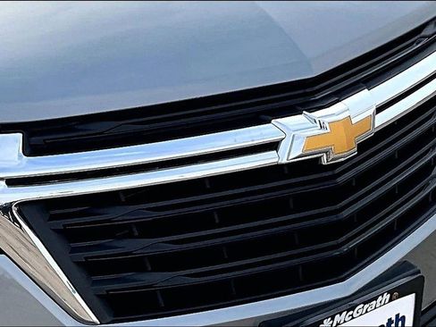 Used 2024 Chevrolet Equinox LT image 31