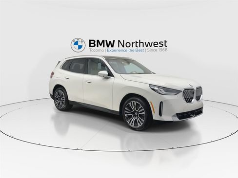 New 2026 BMW X3 xDrive30 w/ Premium Package image 6