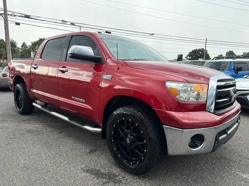 Used 2011 Toyota Tundra 4x4 CrewMax w/ SR5 Pkg image 3