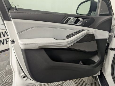 New 2026 BMW X5 xDrive40i image 16