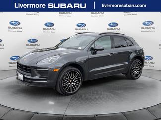 Used 2026 Porsche Macan AWD/4WD video 1