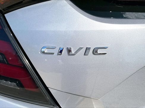 Used 2020 Honda Civic Sport image 31