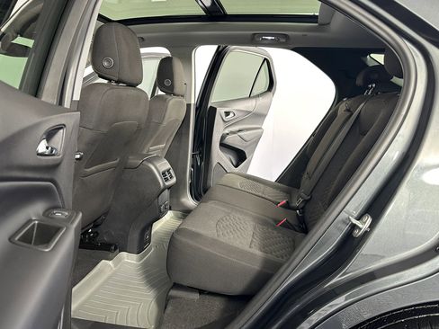 Used 2018 Chevrolet Equinox LT w/ Sun & Infotainment Package image 31