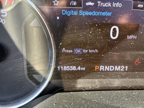 Used 2019 Ford F250 Lariat w/ Lariat Ultimate Package image 14