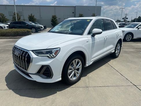 New 2025 Audi Q3 2.0T Premium w/ Convenience Package image 1