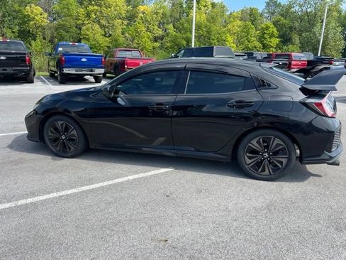 Used 2019 Honda Civic EX image 8