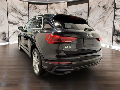 Used 2021 Audi Q3 2.0T Premium w/ Convenience Package AWD/4WD image 7