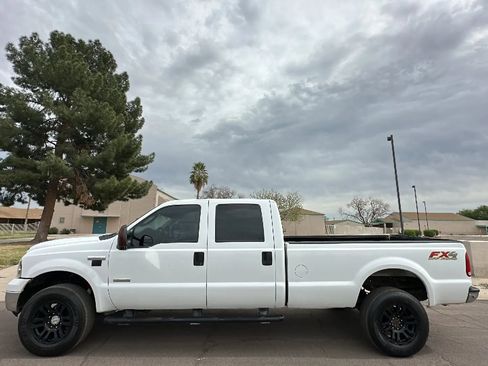 Used 2005 Ford F350 XL image 1