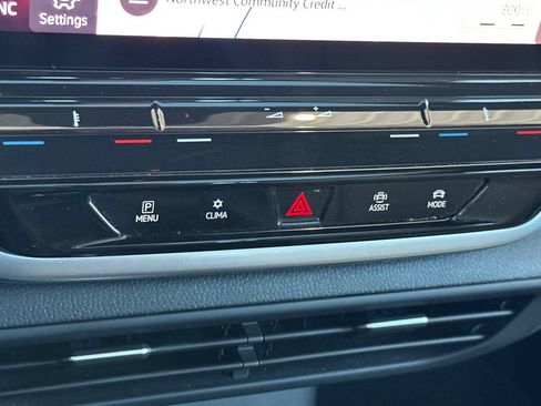 Used 2022 Volkswagen ID.4 Pro S RWD image 23