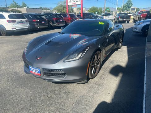 Used 2014 Chevrolet Corvette Stingray Coupe RWD image 17