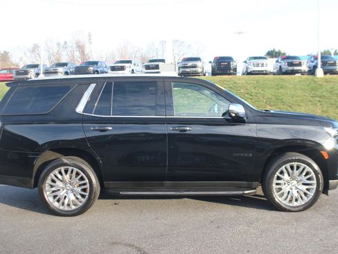 Used 2023 Chevrolet Tahoe Premier image 7