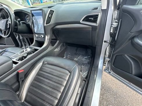 Used 2023 Ford Edge SEL w/ Convenience Package AWD/4WD image 16