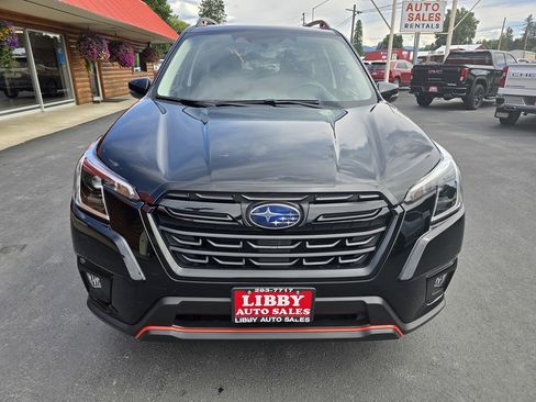 Used 2024 Subaru Forester Sport image 2