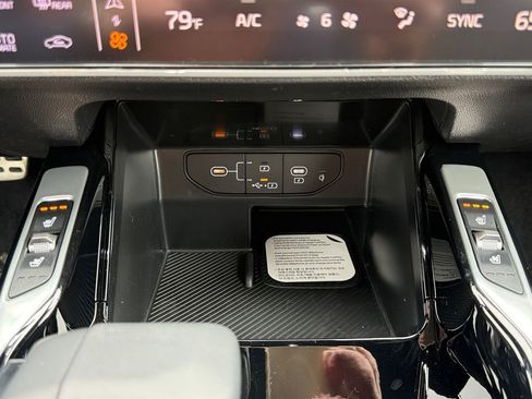 New 2026 Kia Sorento SX Prestige image 31