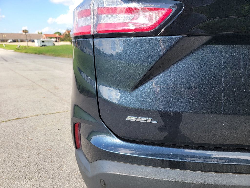Used 2022 Ford Edge SEL w/ Convenience Package AWD/4WD image 34