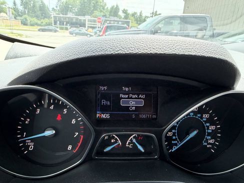 Used 2016 Ford Escape SE w/ Equipment Group 201A FWD image 28