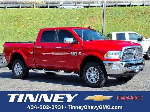 Used 2016 RAM 2500 Laramie AWD/4WD image 1