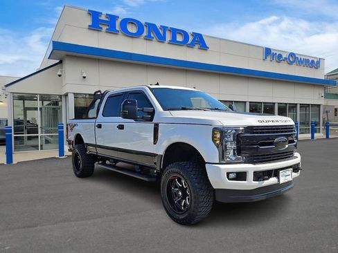 Used 2019 Ford F250 Lariat AWD/4WD image 3