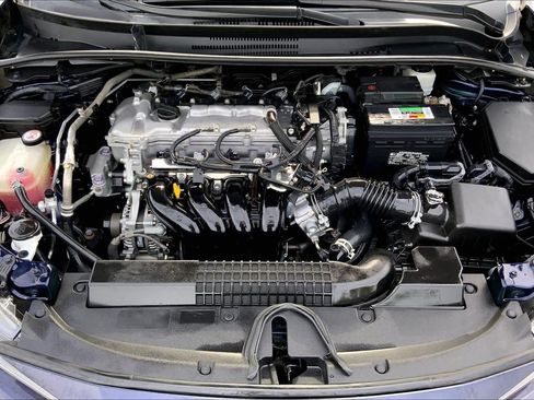 Used 2022 Toyota Corolla LE w/ LE Convenience Package FWD image 31